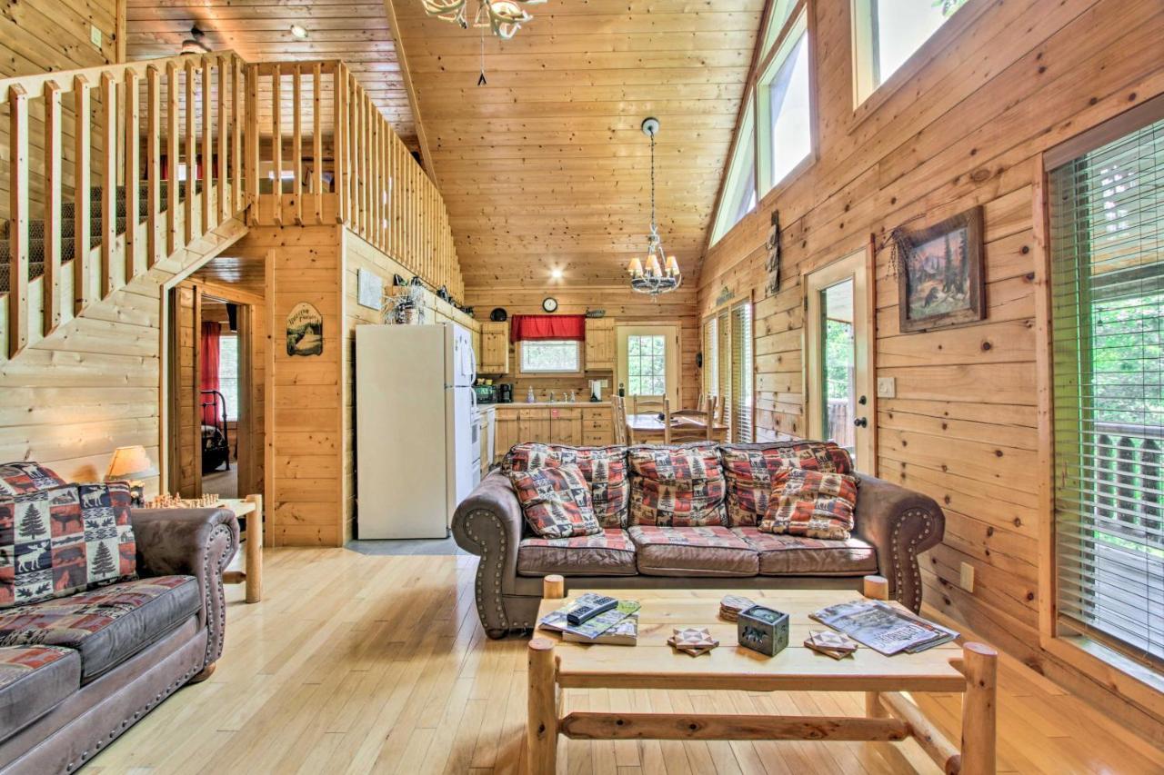 סביירוויל Cabin With Hot Tub And Deck About 12 Mi To Pigeon Forge! מראה חיצוני תמונה