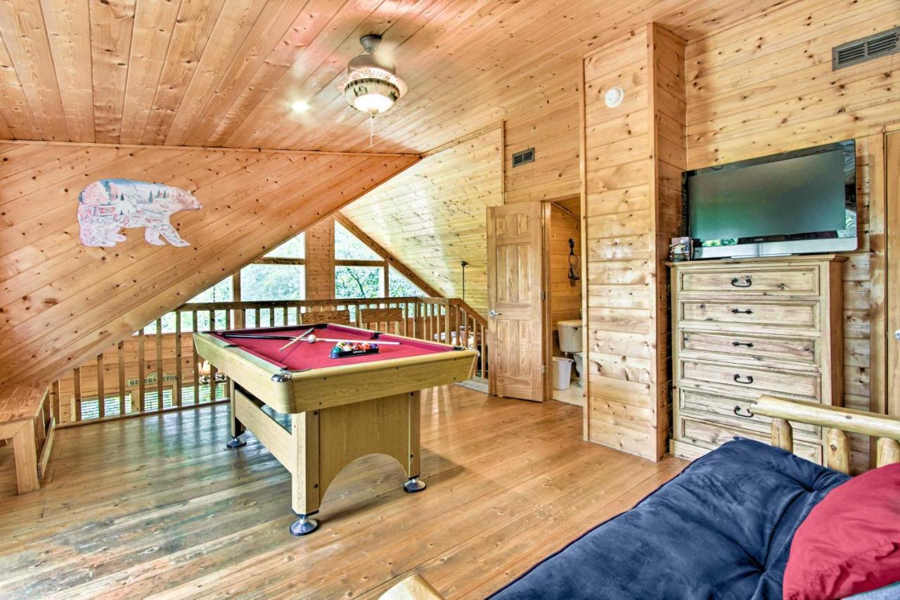סביירוויל Cabin With Hot Tub And Deck About 12 Mi To Pigeon Forge! מראה חיצוני תמונה